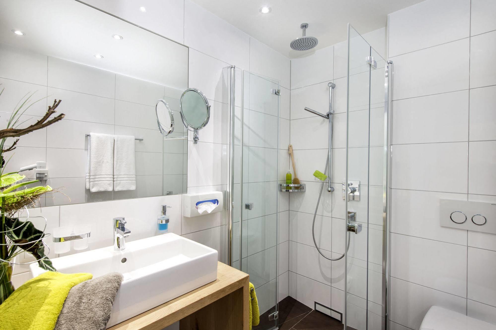 Hotel Lafairs 4*